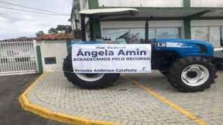 Deputada Federal Angela Amim (PP) Disponibiliza Recurso para Compra de Trator.  Deputada Federal Angela Amim (PP) Disponibiliza Recurso para Compra de Trator.